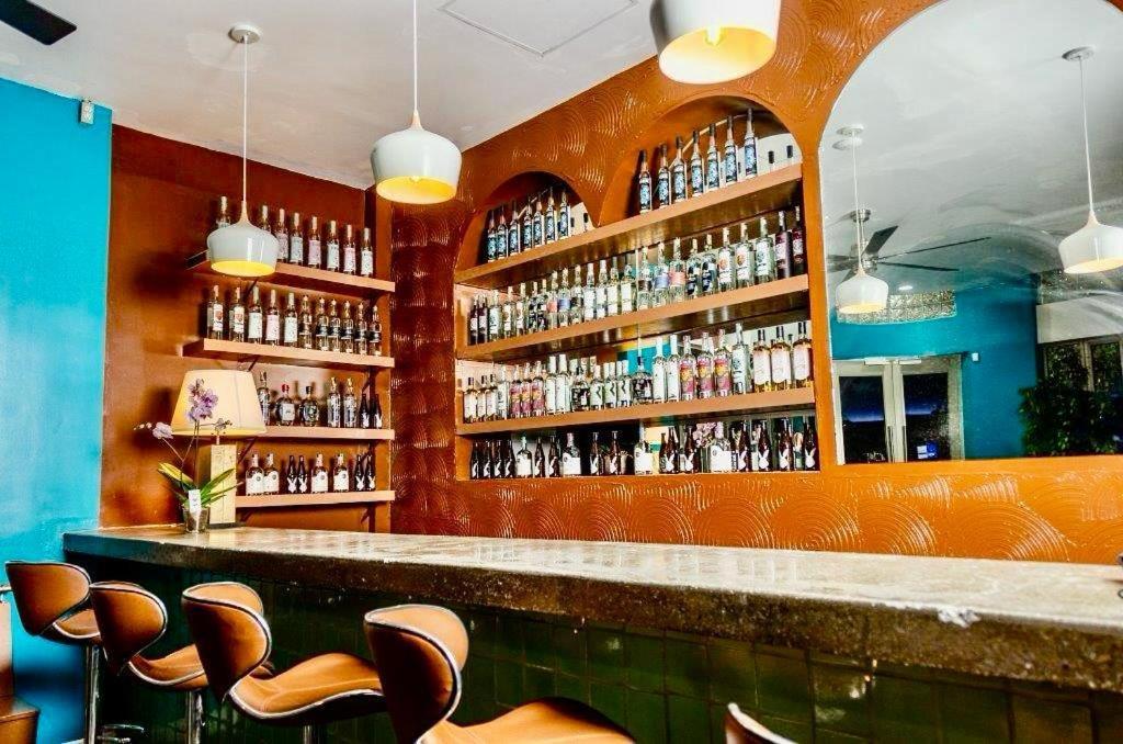 Intj Hotel Tijuana Zewnętrze zdjęcie