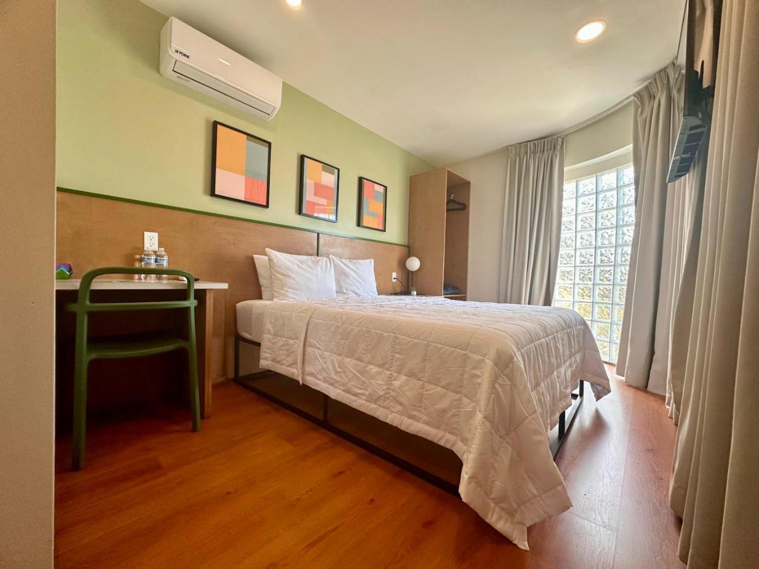 Intj Hotel Tijuana Zewnętrze zdjęcie
